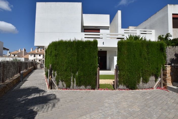 Image No.35-2 Bed Apartment for sale