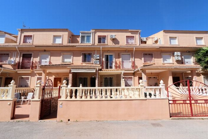 Image No.24-3 Bed Villa for sale