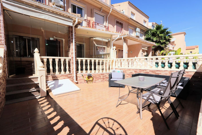 Image No.3-3 Bed House for sale