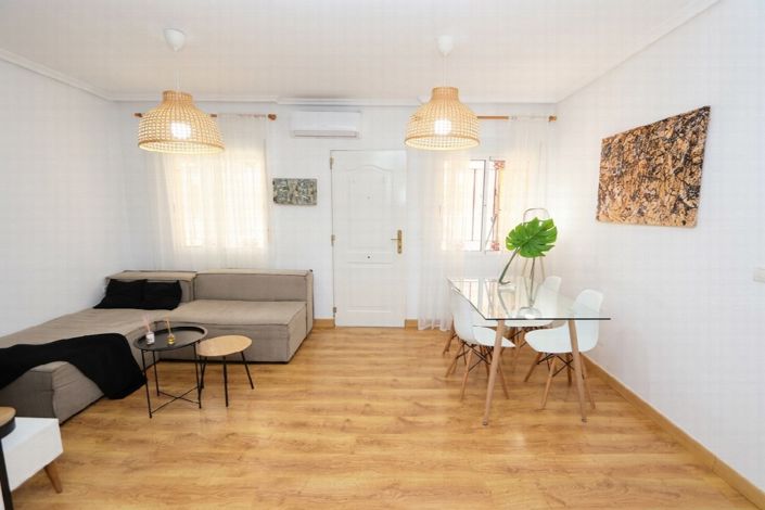 Image No.7-3 Bed Villa for sale