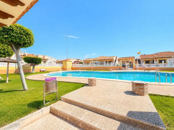 Image No.21-Appartement de 2 chambres à vendre à Cabo Roig