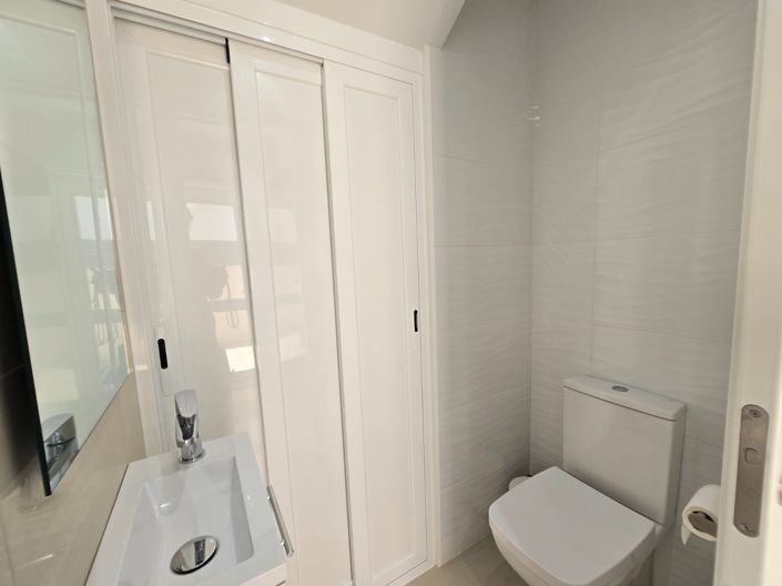 Image No.18-3 Bed Villa for sale