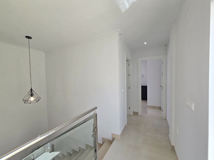 Image No.23-3 Bed Villa for sale