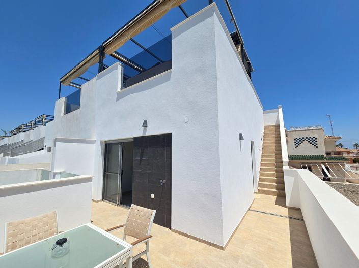 Image No.31-3 Bed Property for sale