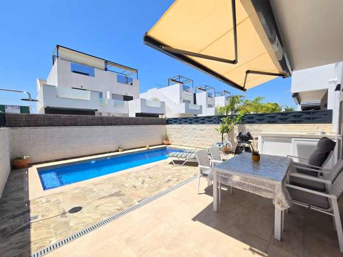 Image No.5-3 Bed Villa for sale