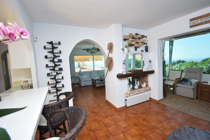 Image No.16-4 Bed House for sale
