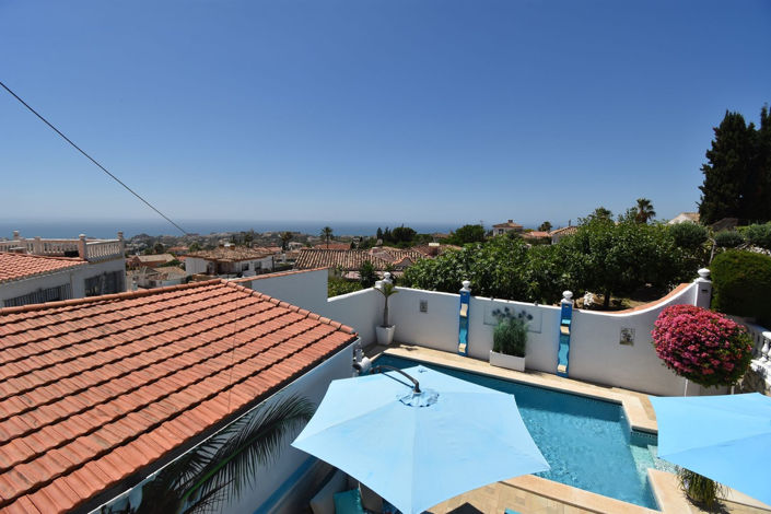 Image No.27-4 Bed House for sale
