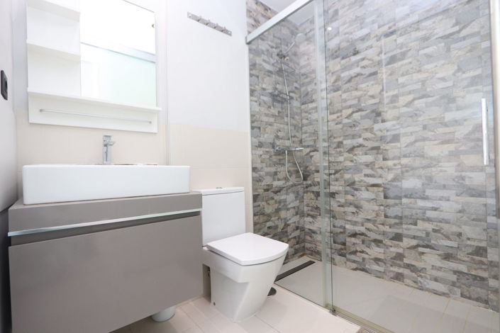 Image No.23-2 Bed Apartment for sale