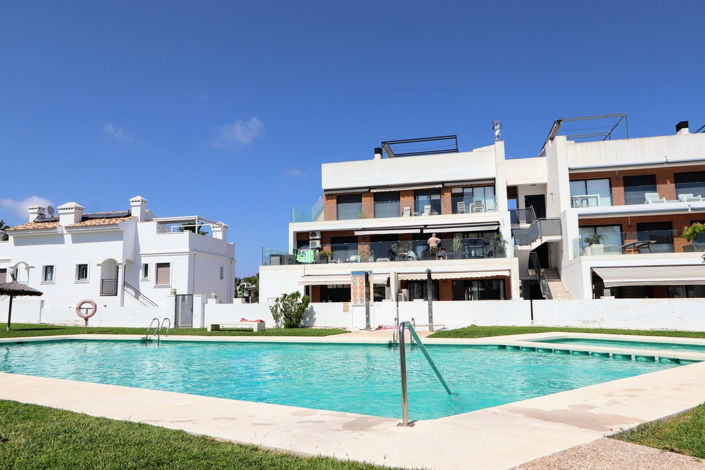 Image No.33-2 Bed Apartment for sale