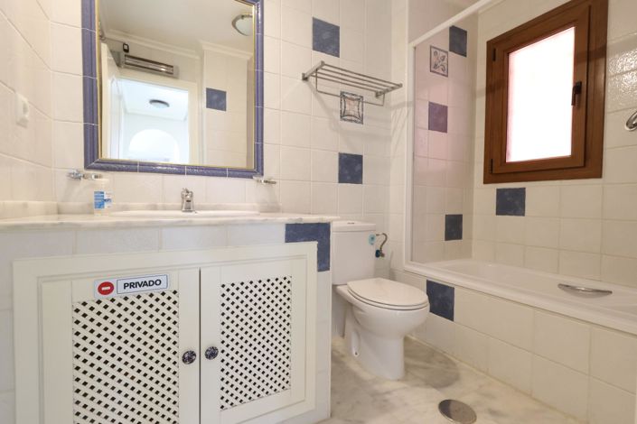 Image No.15-2 Bed Apartment for sale