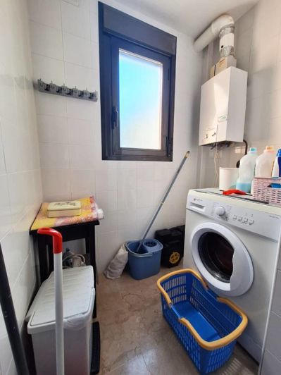 Image No.11-3 Bed House for sale