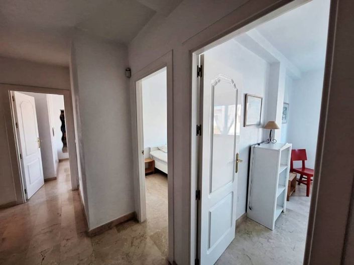 Image No.16-3 Bed House for sale