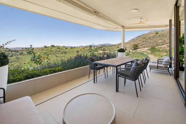 Image No.2-2 Bed Property for sale