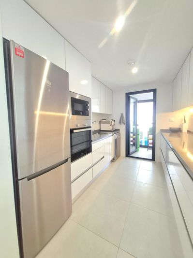 Image No.11-3 Bed House for sale