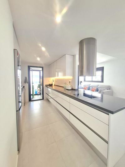 Image No.14-3 Bed House for sale