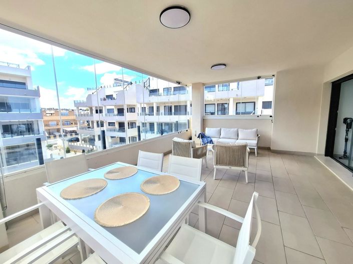 Image No.2-3 Bed House for sale