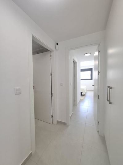 Image No.31-3 Bed House for sale
