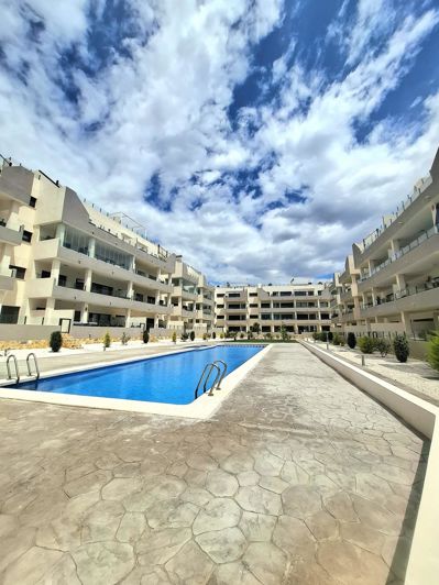 Image No.32-3 Bed House for sale