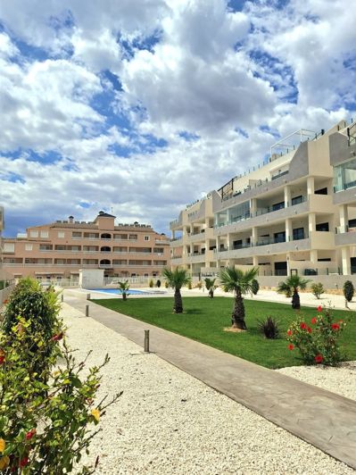 Image No.34-3 Bed House for sale