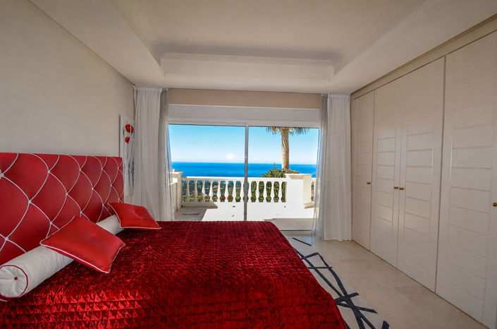 Image No.3-5 Bed House for sale