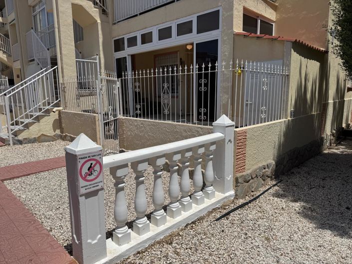 Image No.4-Bungalow de 3 chambres à vendre à Torrevieja