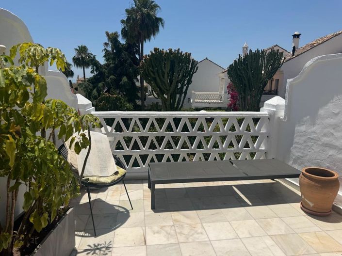 Image No.14-3 Bed Villa for sale