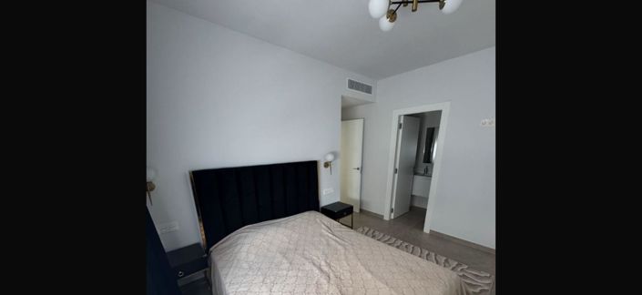 Image No.12-2 Bed House for sale