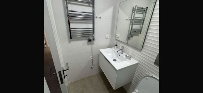 Image No.13-2 Bed House for sale