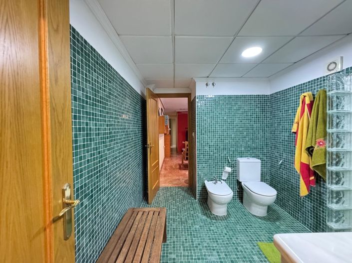 Image No.34-4 Bed Apartment for sale