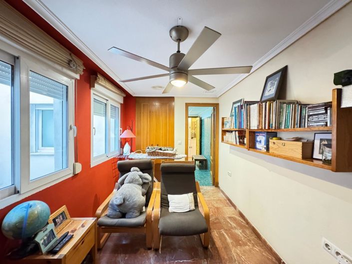 Image No.41-4 Bed Apartment for sale