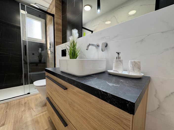 Image No.38-3 Bed House for sale