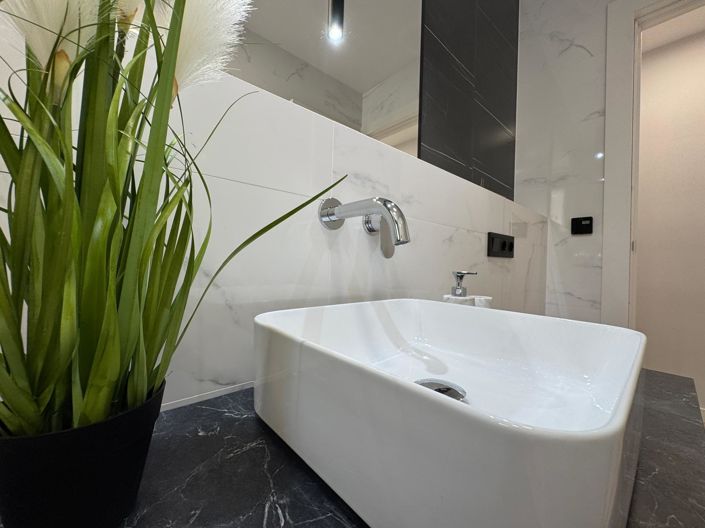 Image No.43-3 Bed House for sale
