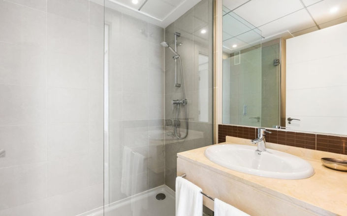 Image No.19-2 Bed Apartment for sale