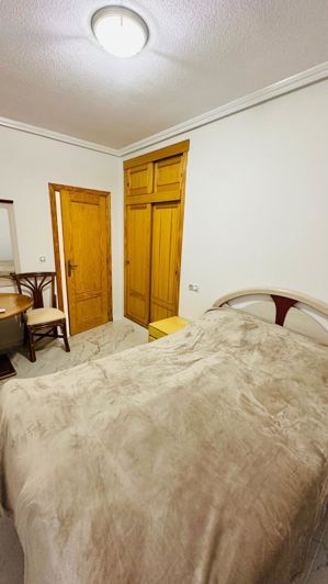 Image No.2-Appartement de 2 chambres à vendre à Torrevieja