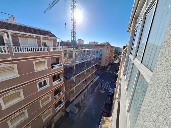 Image No.24-3 Bed House for sale