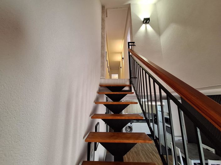 Image No.25-3 Bed House for sale