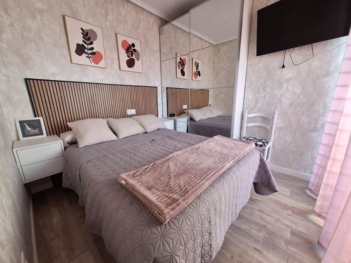 Image No.31-3 Bed House for sale