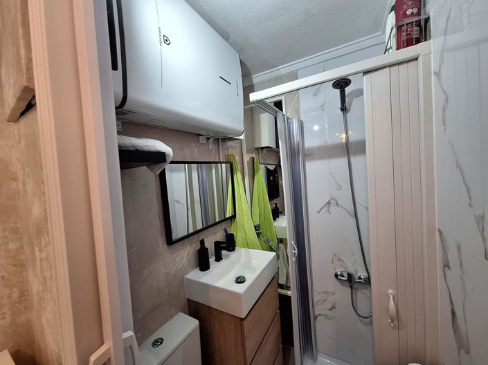 Image No.36-3 Bed House for sale
