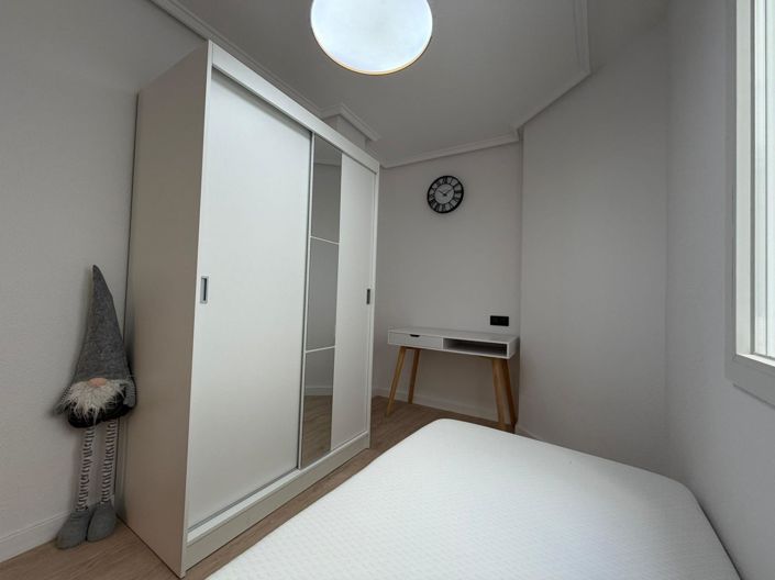 Image No.6-2 Bed Apartment for sale