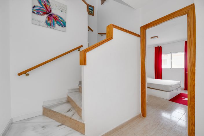 Image No.17-2 Bed Apartment for sale