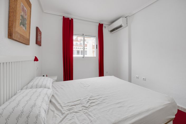 Image No.19-2 Bed Apartment for sale