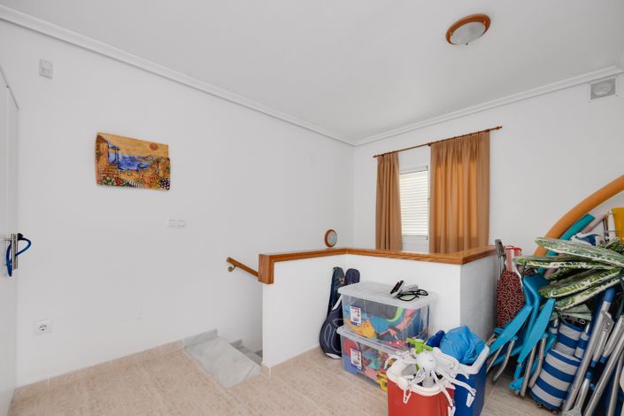 Image No.27-2 Bed Apartment for sale