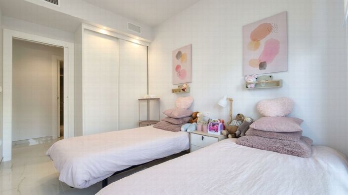 Image No.19-3 Bed Apartment for sale