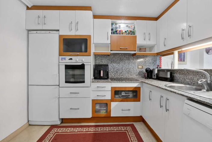 Image No.18-2 Bed Apartment for sale