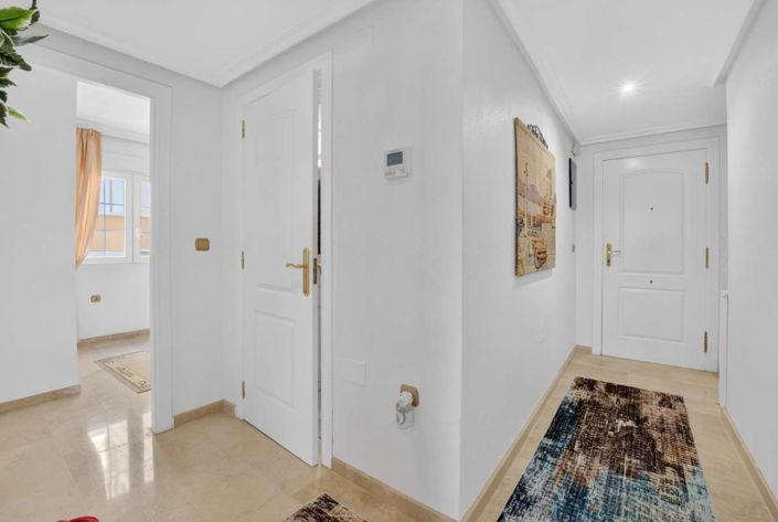 Image No.20-2 Bed Apartment for sale