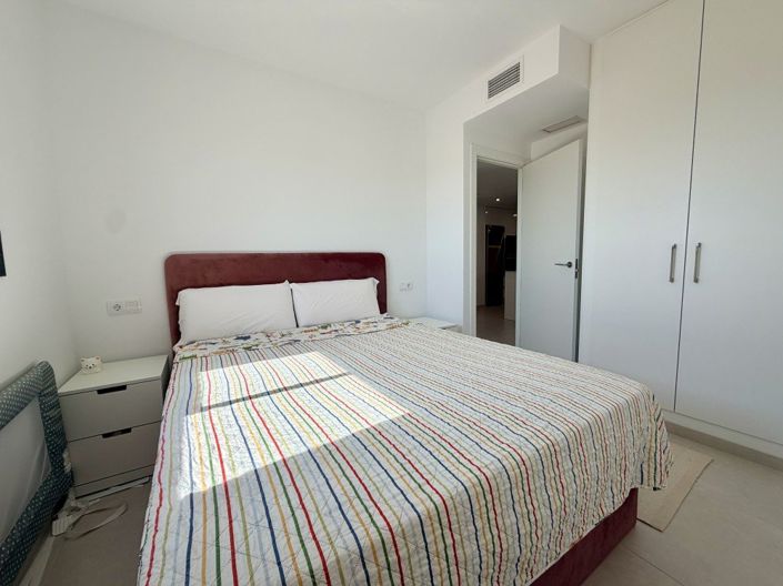 Image No.8-3 Bed Apartment for sale