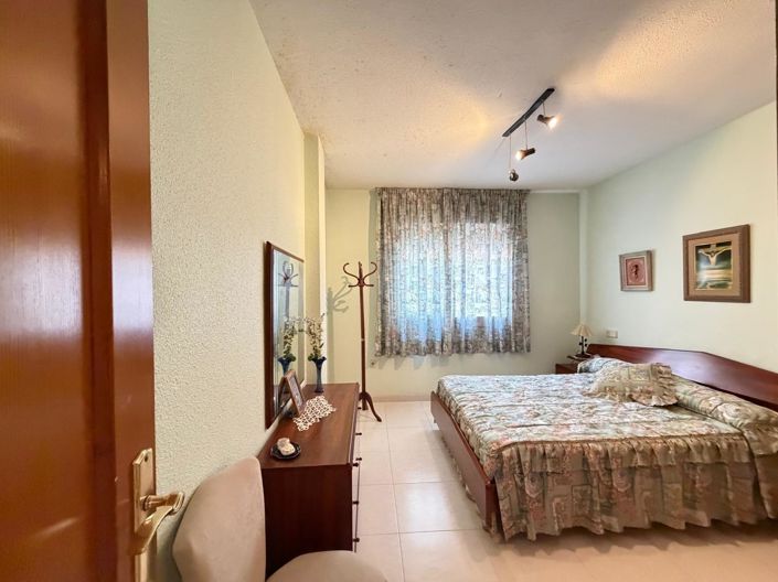 Image No.26-2 Bed Apartment for sale
