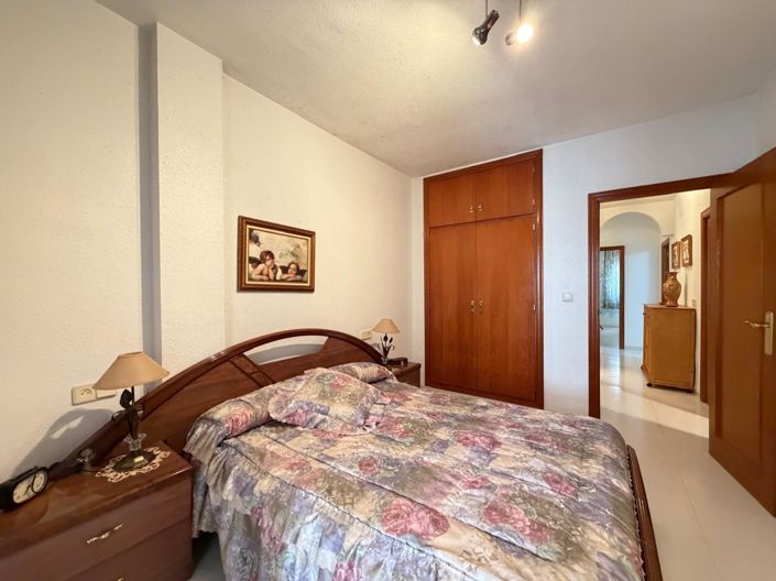 Image No.29-2 Bed Apartment for sale