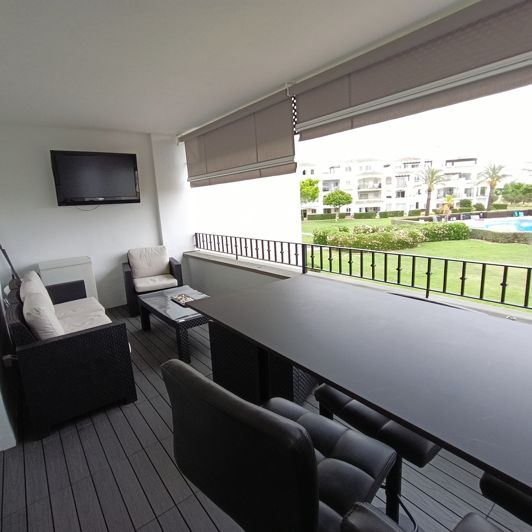 Image No.4-2 Bed Property for sale