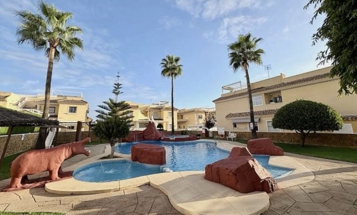 Image No.25-2 Bed Apartment for sale
